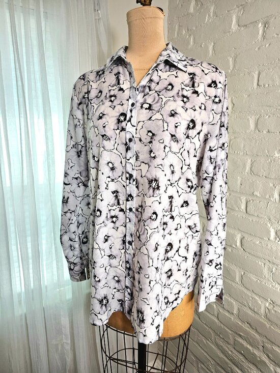 Banana Republic Tops - Banana Republic Dillon Floral Button Down Shirt Size L Black White Work Blouse